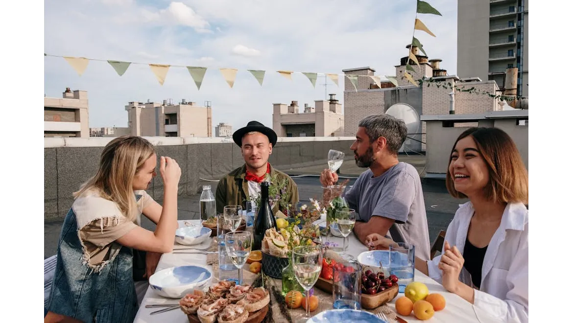 <p>Orangery Magic: Effortless Dinner Parties, Inside and Out</p>