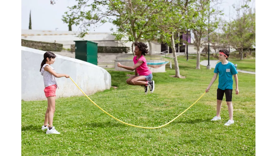 <p>Level Up Your Garden Party: Lawn Game Lowdown!</p>