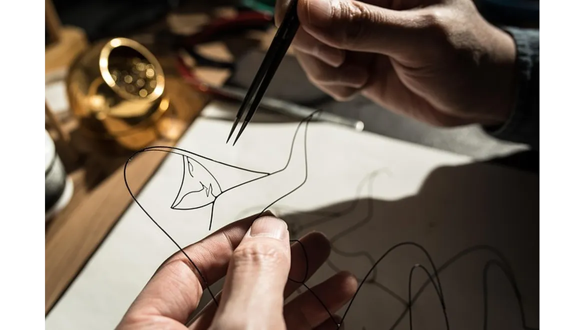 <p>Craft, Nibbles, and Natter: Easy Eats for Crafty Gatherings</p>